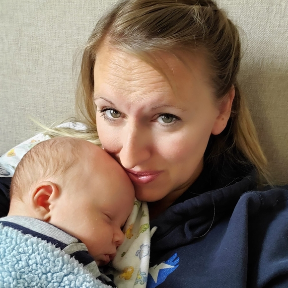 Meet your Posher, Meredith - Picture 1 of 1